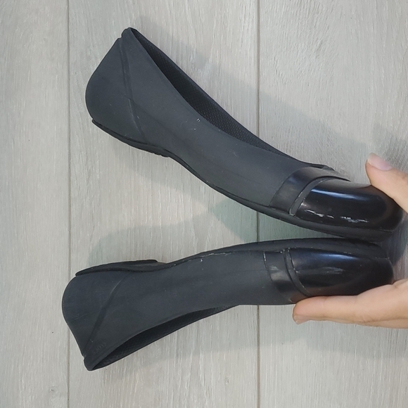 Crocs Women Outdoor Rubber Comfort Cap Toe Ballet Flats Loafer sz 7 - Picture 7 of 10